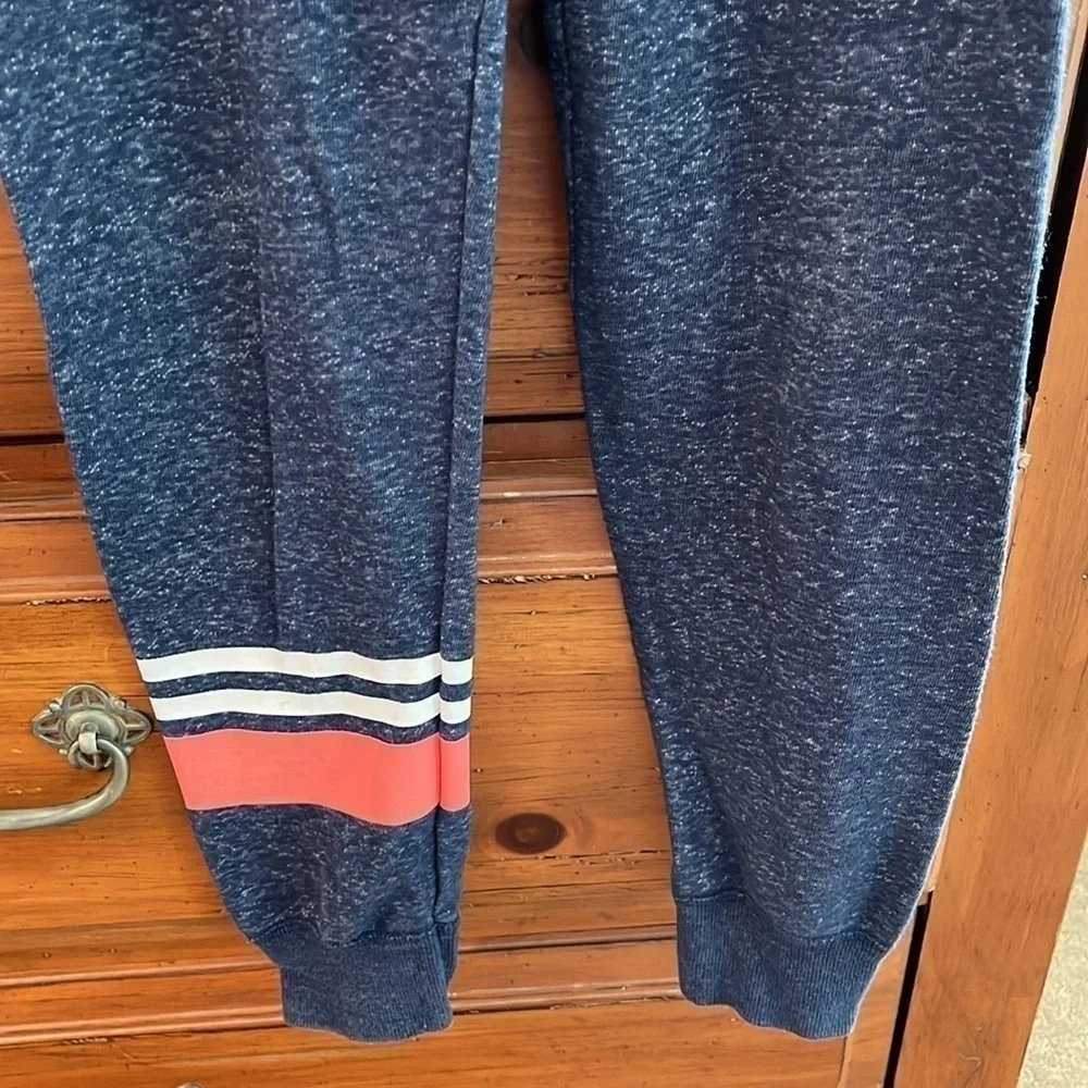 Justice Active Girl’s blue and pink joggers size 10 EUC